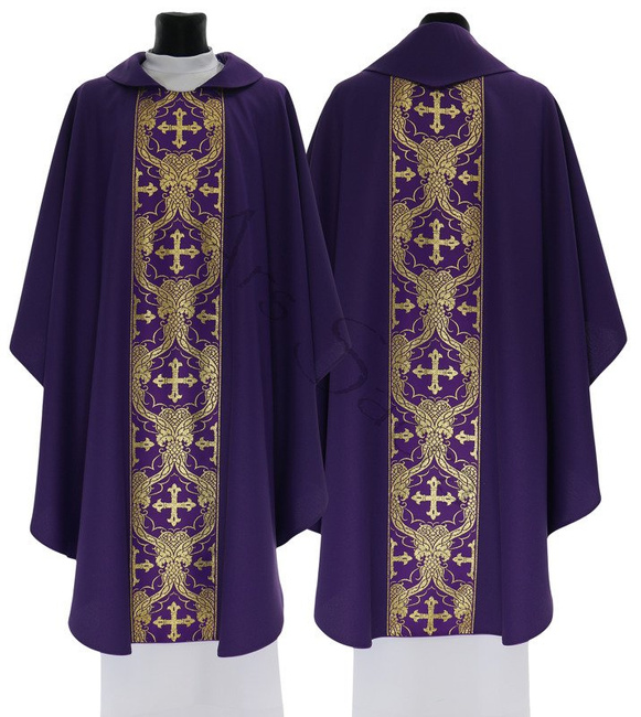Gothic Chasuble 048-F