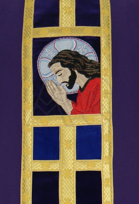 Gothic Chasuble "Jesus in The Garden of Gethsemane" G421-ACZ